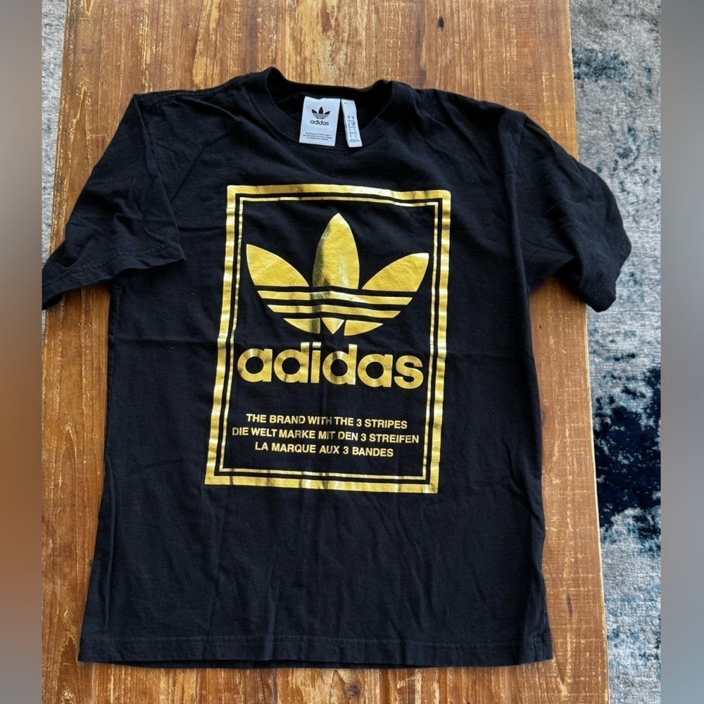 AdiClub Exclusive Adidas Originals foil tee shirt